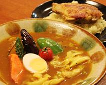 【沖縄】首里城散策に、お昼は美味しいスープカレーはいかが？の画像2